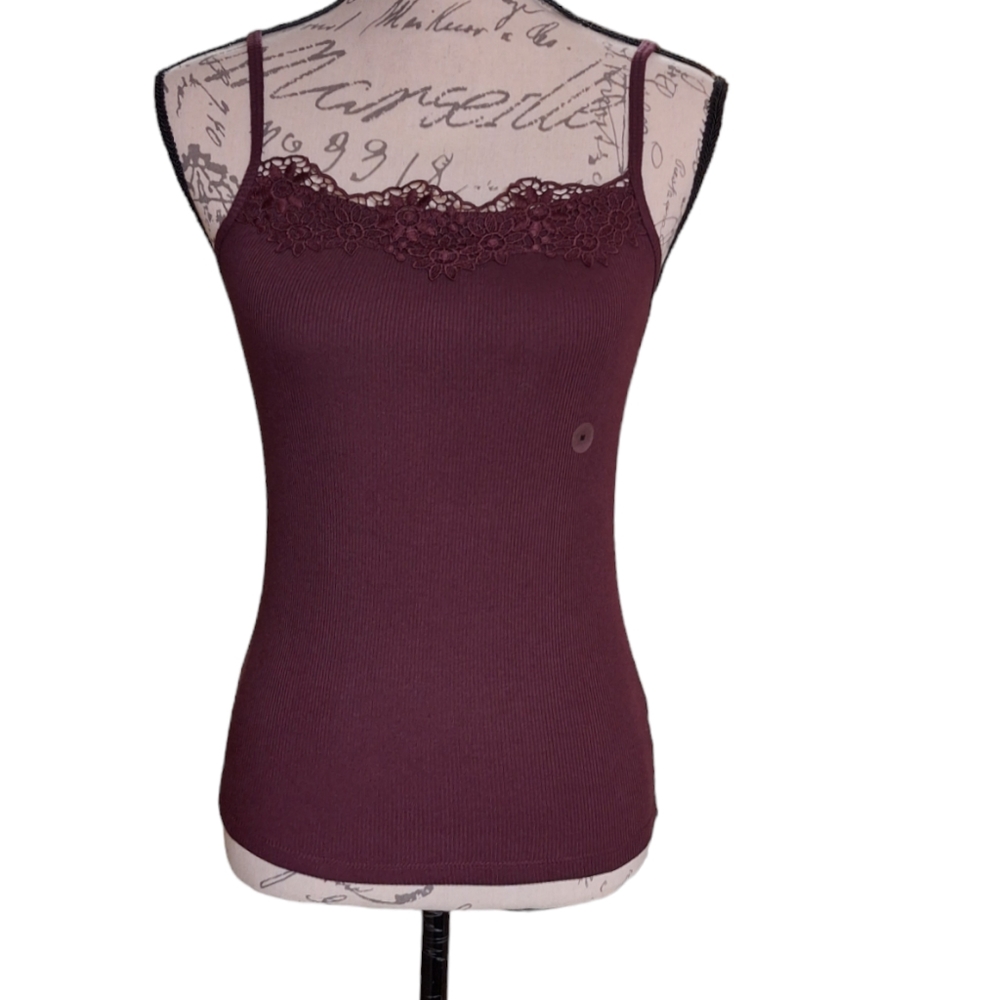 2 For 1 Aeropostale Seriously Soft Perfect Floral Lace Cami Size M